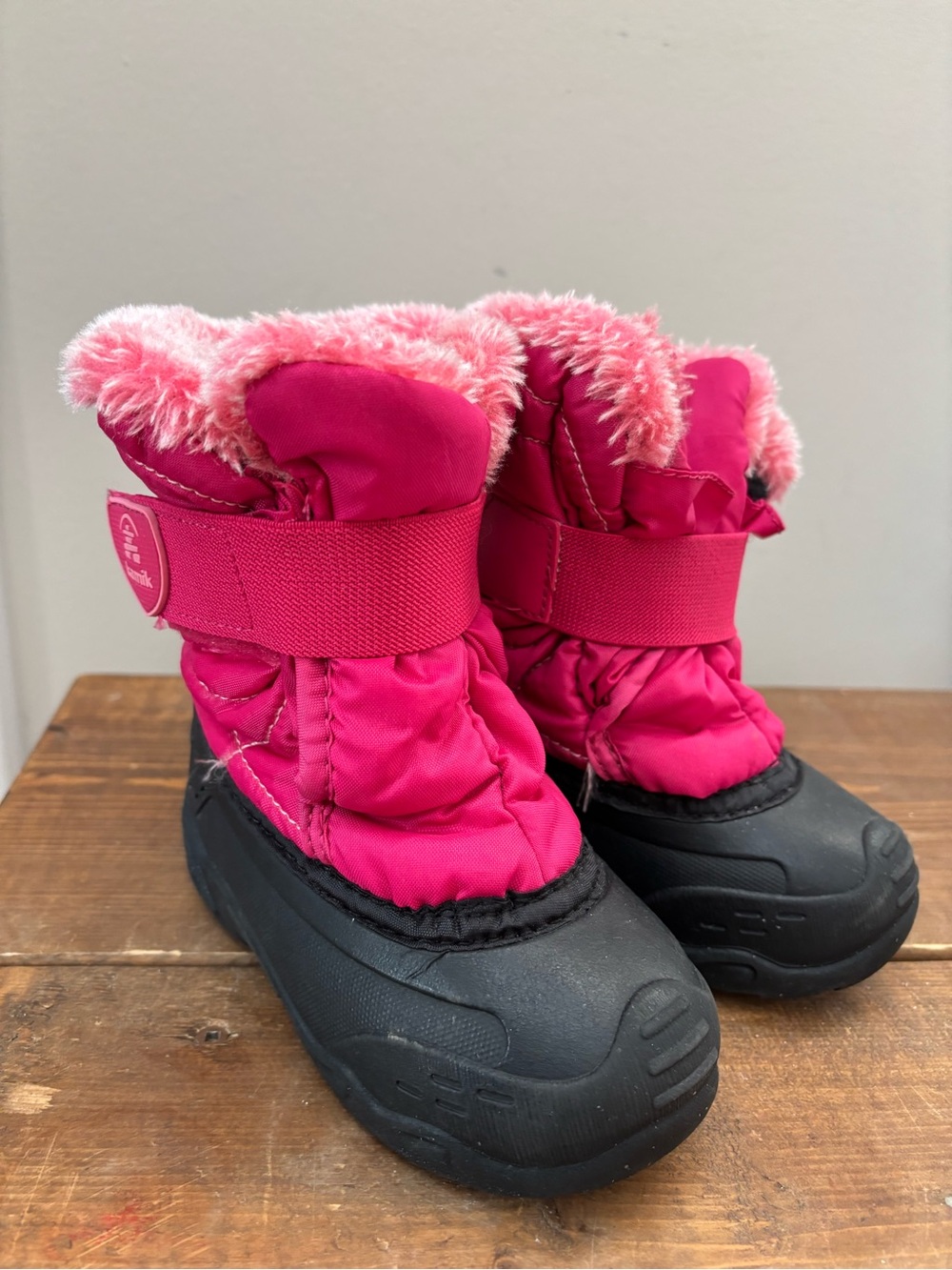 Kamik Kids Pink and Black Winter Boots Toddler Size 9